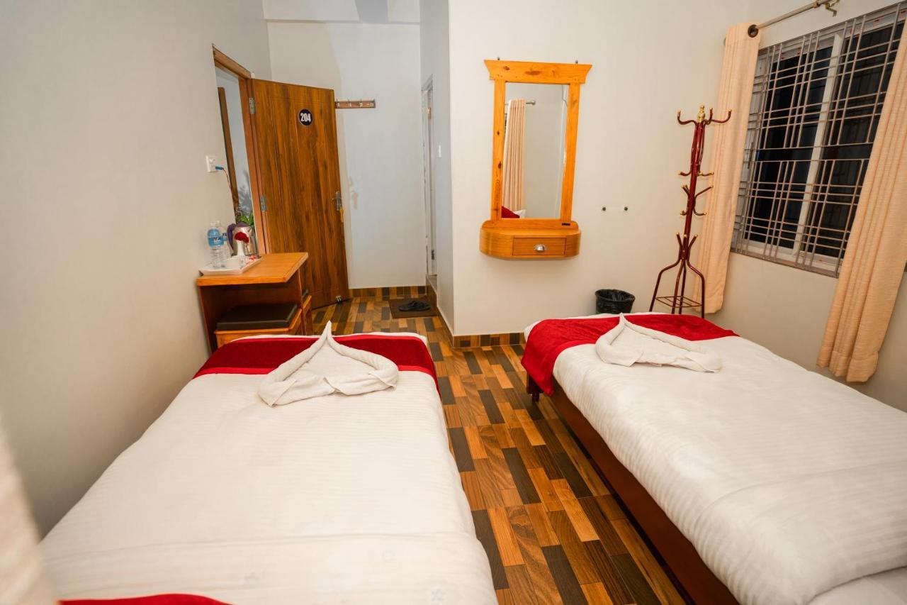 Hotel Dela Mount Pokhara Exterior foto